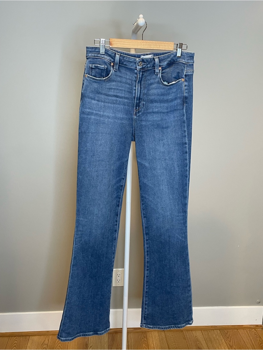 PAIGE Medium Blue High Rise Flare Jeans - 30